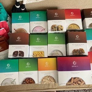 Optavia Fuelings -118 Fuelings, Shaker, and Guide Book